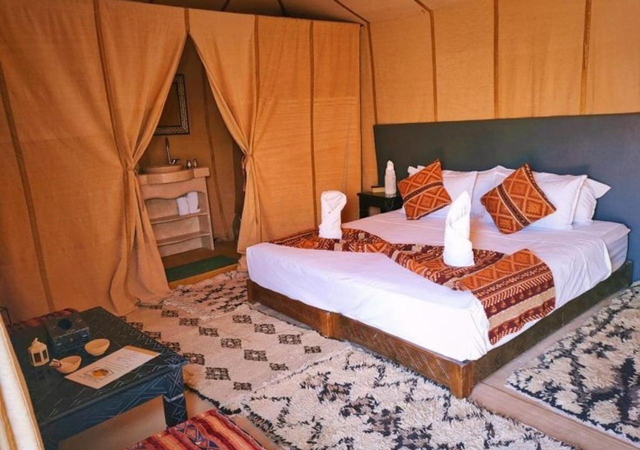 Amazing Luxury Camp Hotel Merzuga Kültér fotó